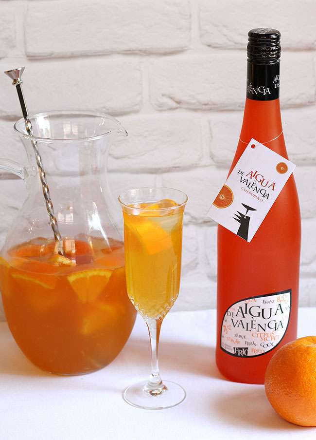 Botella-Agua-de-Valencia-1